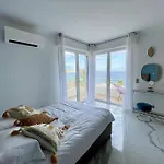 Front, Superbe Pour 4 Personnes Appartement Nice