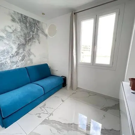 Daire Front, Superbe Pour 4 Personnes Nice