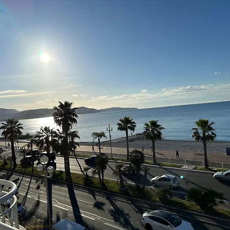 Front, Superbe Pour 4 Personnes 아파트 *