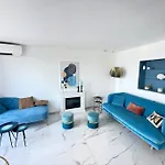 Front, Superbe Pour 4 Personnes Lägenhet *