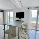 Front, Superbe Pour 4 Personnes Lägenhet *